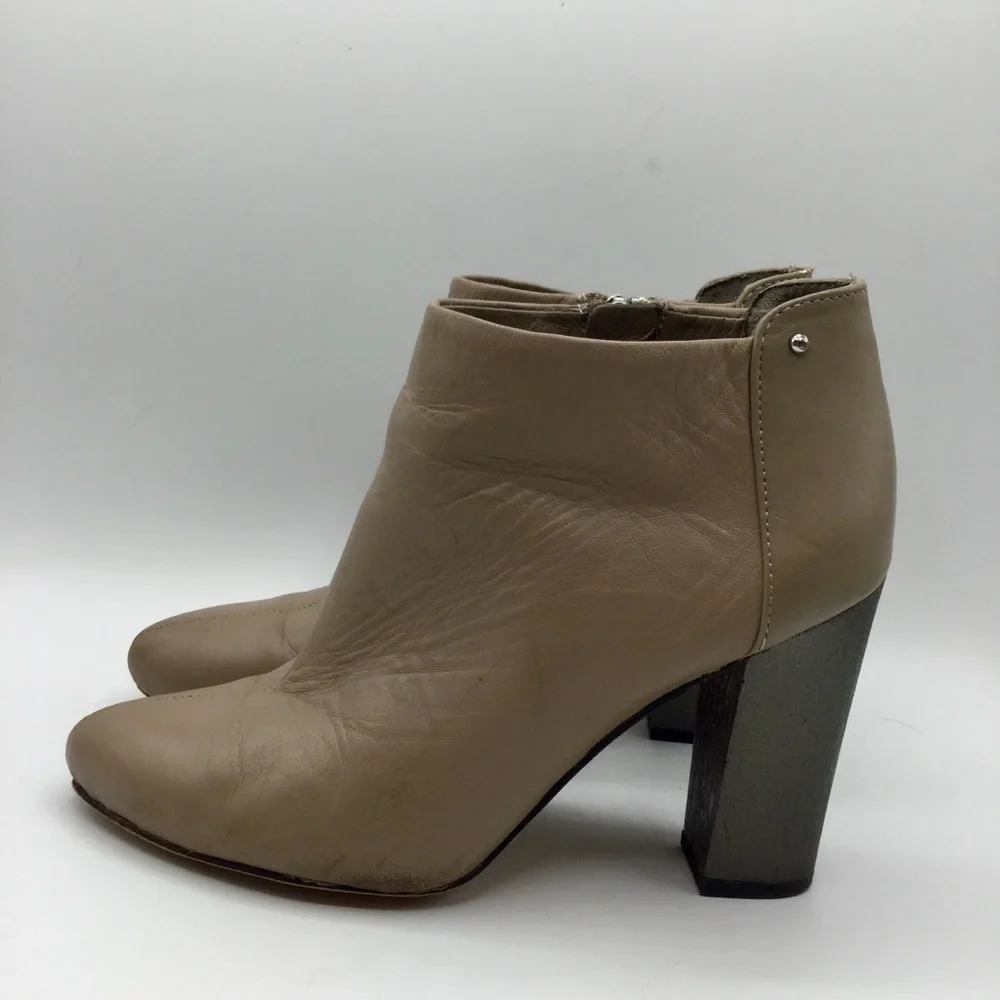 Circus by Sam Edelman Bond Booties In Putty Size 6.5
